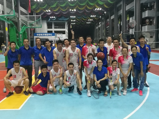 VSport-胜利运动合影